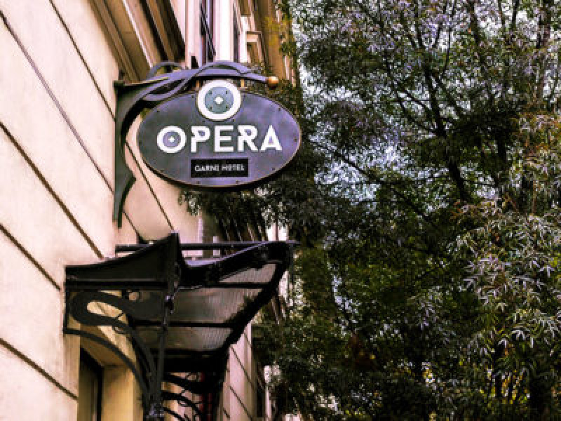 Опера